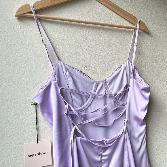 NWT superdown Shelbi Tie Back Mini Dress in Lavender Purple Satin Bodycon Sz M - Picture 8 of 15
